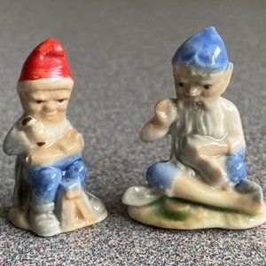 Vintage Wade Whimsies Leprechaun Figurines. Made in Ireland (1956–1960)